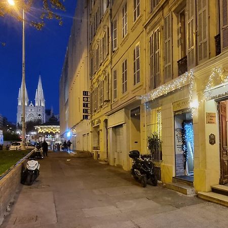 Hotel Des Allees Марсель Экстерьер фото